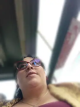 bunny sx online show from April 10, 2026, 5:06 pm