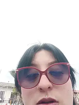 bunny sx online show from April 13, 2026, 5:29 pm