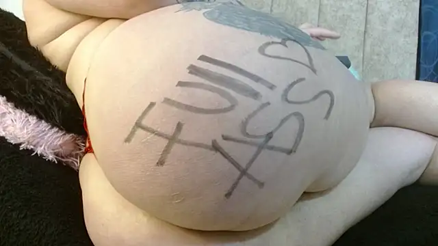 Melanie Slut nasty online show from May 5, 2026, 8:50 pm