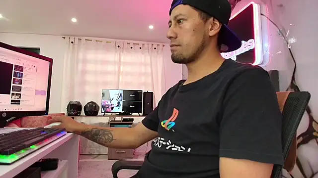 Snapshot of doko_Roxy chatting on April 16, 2026, 5:14 pm doko Roxy online show from April 16, 2026, 5:14 pm