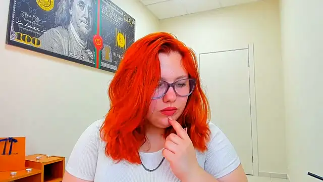 Aillia-Rous online show from June 16, 2026, 6:49 am