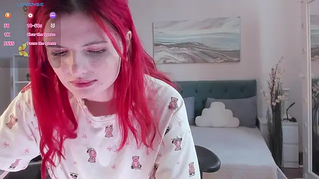 Snapshot of kittylunaa chatting on April 14, 2026, 3:23 am kittylunaa online show from April 14, 2026, 3:23 am