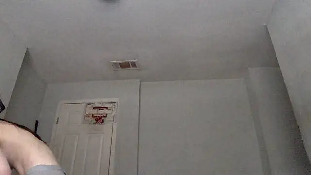 Snapshot of Munchkinbaby72318 chatting on April 24, 2026, 5:59 pm Munchkinbaby72318 online show from April 24, 2026, 5:59 pm