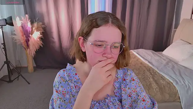 FreeHarmony  online show from April 9, 2026, 3:28 pm