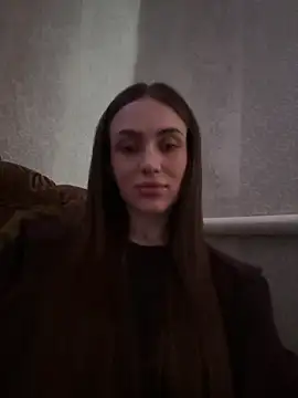 Snapshot of AlinaLove3213 chatting on April 14, 2026, 4:35 pm AlinaLove3213 online show from April 14, 2026, 4:35 pm