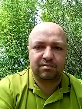 Luceriusbigass online show from May 19, 2026, 9:04 am