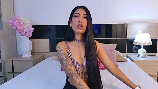 AlissonRossi online show from May 12, 2026, 11:18 am