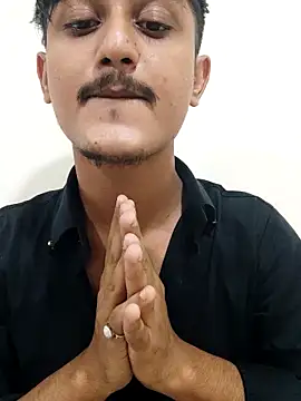 Snapshot of ROMEO_JULIET0022 chatting on April 14, 2026, 8:26 pm ROMEO JULIET0022 online show from April 14, 2026, 8:26 pm