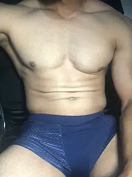 Snapshot of guh2026 chatting on April 12, 2026, 4:56 pm guh2026 online show from April 12, 2026, 4:56 pm