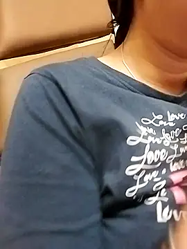 Jivika229 online show from April 7, 2026, 7:36 pm