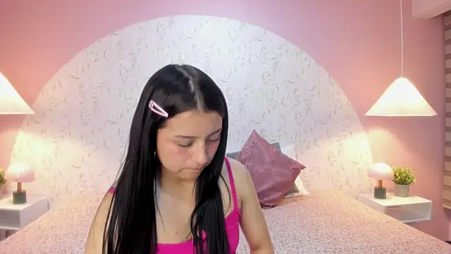 Leah Brm online show from April 22, 2026, 11:56 am
