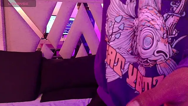 Tattoo edbosses online show from April 9, 2026, 8:36 pm