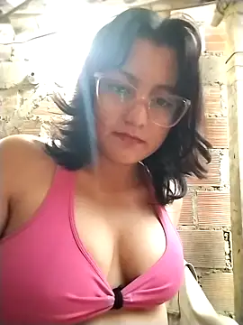 sienna elara online show from April 28, 2026, 10:53 am
