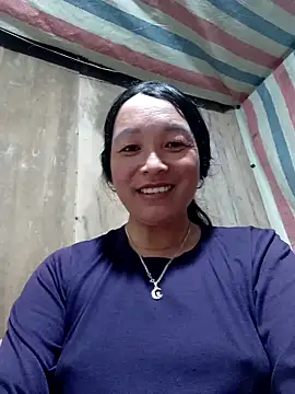Snapshot of vanlucky2 chatting on April 20, 2026, 1:25 pm vanlucky2 online show from April 20, 2026, 1:25 pm