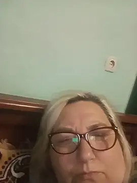 Snapshot of AureliaSky598 chatting on June 8, 2026, 1:28 am AureliaSky598 online show from June 8, 2026, 1:28 am