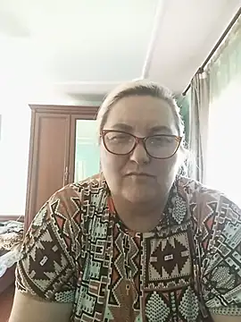Snapshot of AureliaSky598 chatting on June 9, 2026, 12:17 pm AureliaSky598 online show from June 9, 2026, 12:17 pm