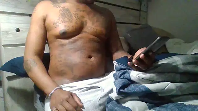 Snapshot of zdaddymm chatting on April 29, 2026, 6:14 pm zdaddymm online show from April 29, 2026, 6:14 pm