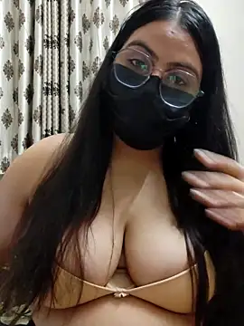 Snapshot of Aysha_69 chatting on June 29, 2026, 3:56 pm Aysha 69 online show from June 29, 2026, 3:56 pm
