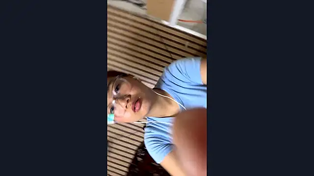 SheenaMcbrien online show from April 12, 2026, 11:15 am