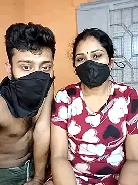 hornycouple096 online show from May 12, 2026, 9:34 pm