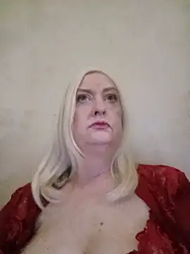 Julia20X online show from May 23, 2026, 9:35 am