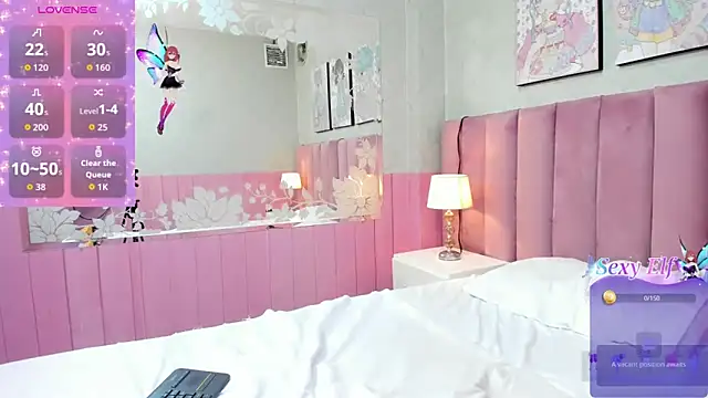 Hellencute18  online show from April 26, 2026, 10:35 am