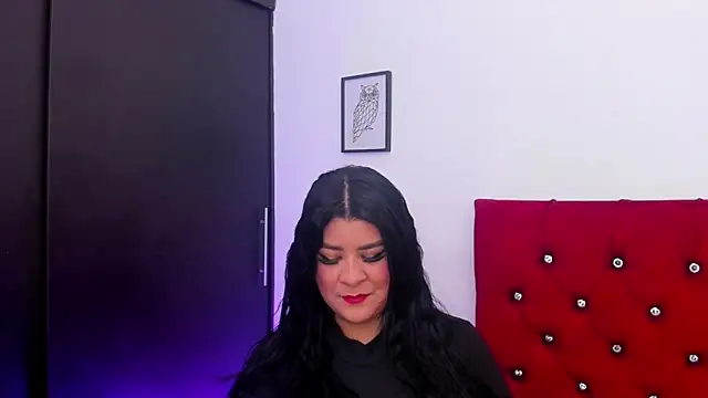 Snapshot of Katty_West chatting on May 15, 2026, 7:21 pm Katty West online show from May 15, 2026, 7:21 pm