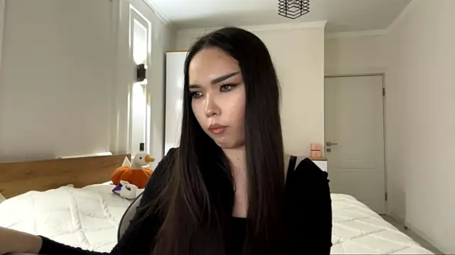 MardellHeavrin online show from April 23, 2026, 1:02 pm