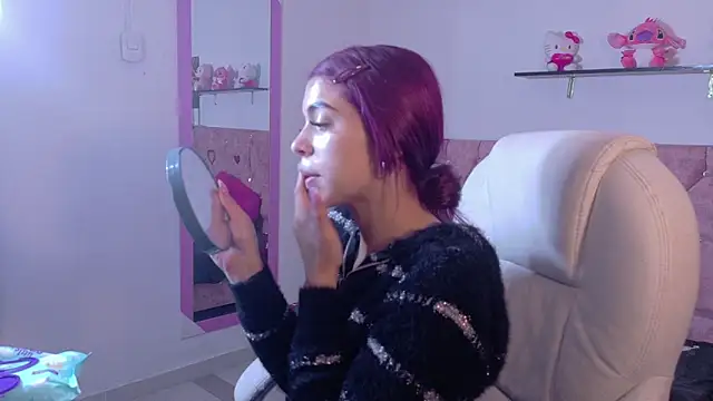Snapshot of VelinaHoney chatting on May 29, 2026, 12:36 pm VelinaHoney online show from May 29, 2026, 12:36 pm