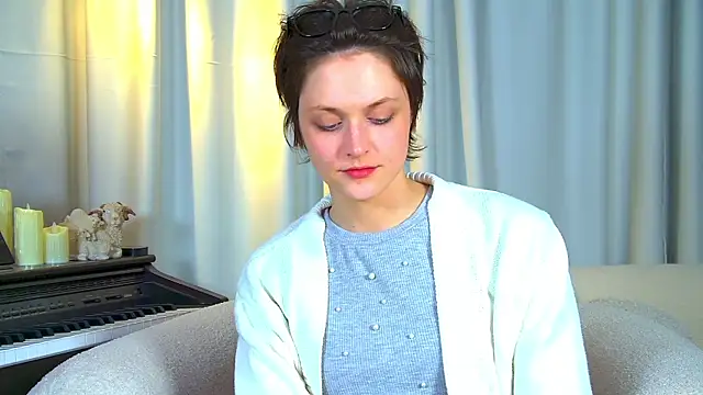 RitaRoses online show from April 28, 2026, 2:27 am