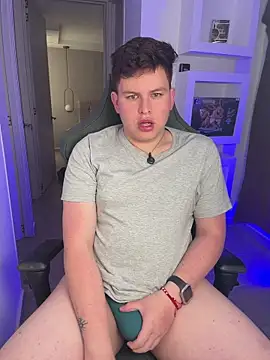 Thiago    online show from April 11, 2026, 5:06 pm