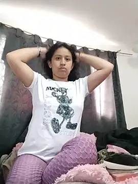 Snapshot of katrina-09 chatting on May 25, 2026, 12:33 pm katrina-09 online show from May 25, 2026, 12:33 pm