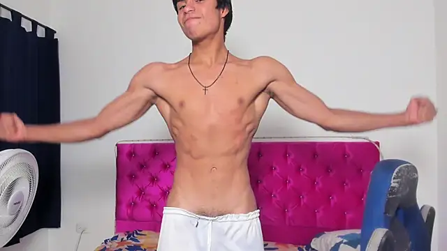 Snapshot of skinny_sam chatting on July 11, 2026, 5:43 am skinny sam online show from July 11, 2026, 5:43 am