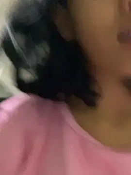 xoxo anny online show from April 15, 2026, 1:01 am