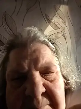 MartaMia68 online show from May 20, 2026, 4:35 pm