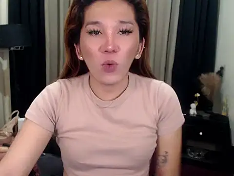 Precious RoseDollxxx online show from May 13, 2026, 11:51 am