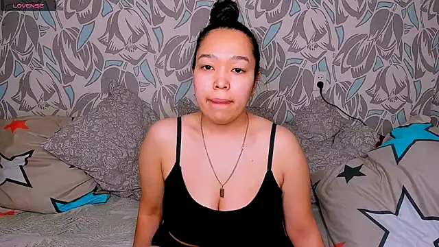 Zlata lee online show from May 26, 2026, 4:30 am