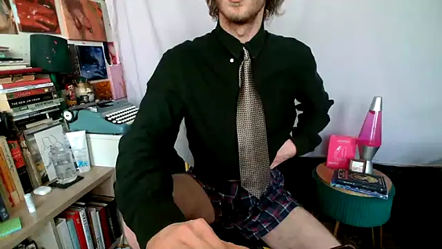 gnickname online show from May 15, 2026, 12:17 am
