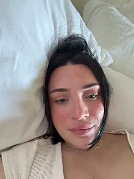 LucyHotty  online show from May 20, 2026, 7:58 am