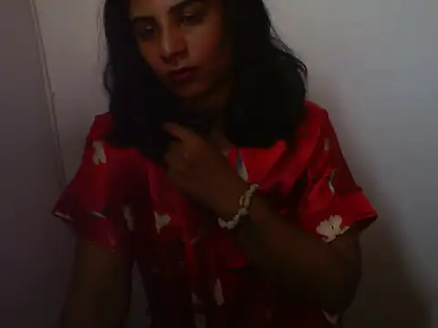 Snapshot of IndianMishka chatting on April 10, 2026, 7:13 am IndianMishka online show from April 10, 2026, 7:13 am