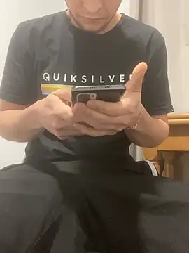 JuanF0304 online show from April 11, 2026, 6:23 pm