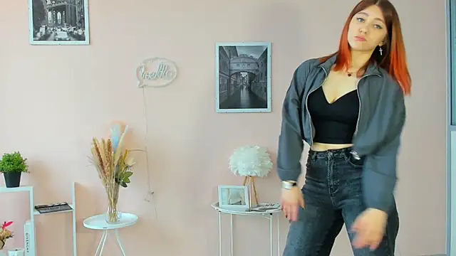 FallonGarza online show from April 11, 2026, 5:34 am