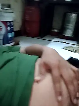 kdboy04 online show from April 24, 2026, 6:05 am