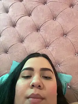 laurenlaine online show from May 31, 2026, 3:15 am