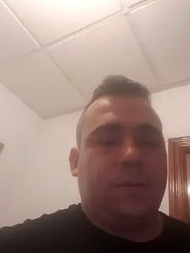 Snapshot of Ismael993A chatting on May 9, 2026, 11:26 am Ismael993A online show from May 9, 2026, 11:26 am