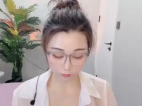 Snapshot of Yunxi- chatting on April 19, 2026, 4:23 am Yunxi- online show from April 19, 2026, 4:23 am