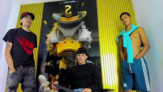 Gang Members xxx  online show from April 14, 2026, 3:56 am