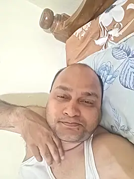 thenudemale online show from June 3, 2026, 6:02 pm