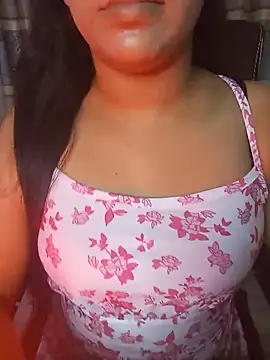 Snapshot of zareen_approach chatting on June 11, 2026, 5:00 pm zareen approach online show from June 11, 2026, 5:00 pm
