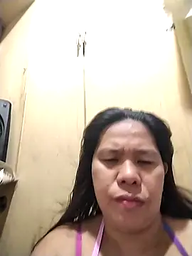 FILIPINAPUSSYPINAY online show from May 1, 2026, 5:12 am